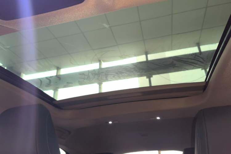 Used Peugeot 408X 2023 Charm Version Headliner