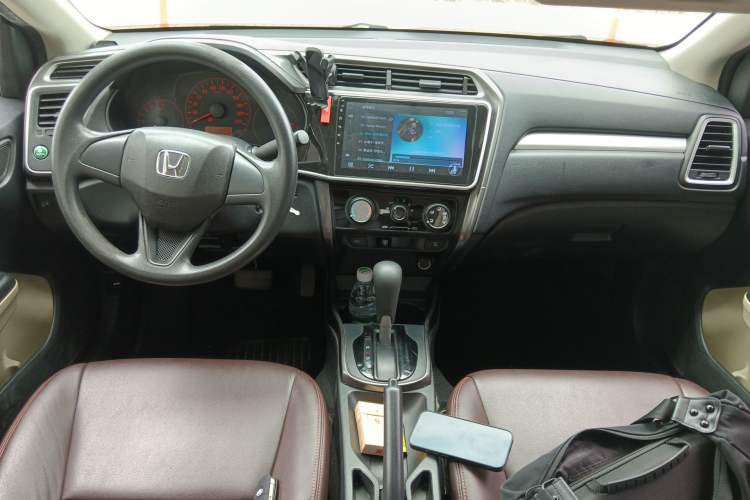 Used Honda Greiz 2016 1.5L CVT Classic Edition Center Console