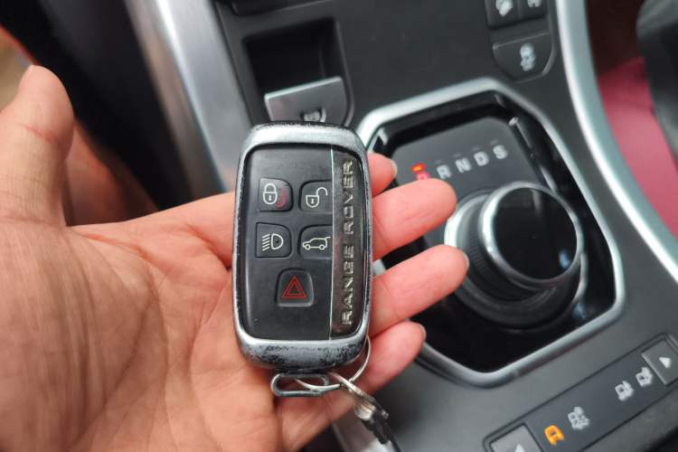 Used Land Rover Range Rover Evoque 2017 2.0T British-Style Prestige Edition
