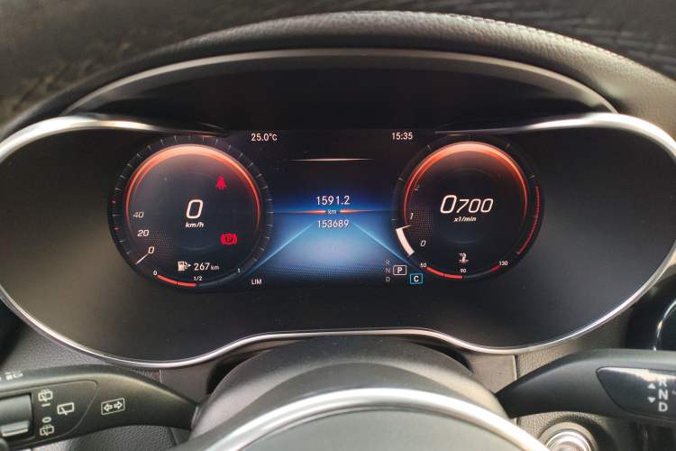 Used Mercedes-Benz GLC 2020 Facelifted GLC 260 L 4MATIC Dynamic Edition Instrument Cluster