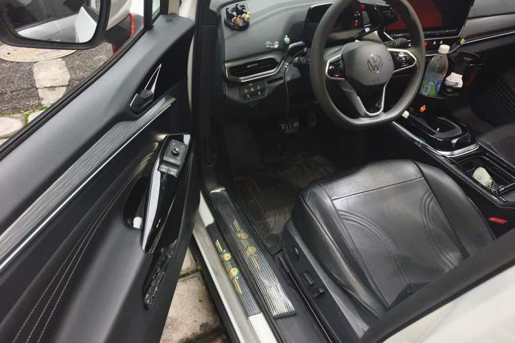 Used Volkswagen ID.4 CROZZ 2022 Pure Edition Limited Edition Driver Seat