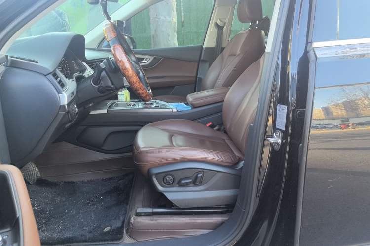 Used Audi Q7 New Energy 2019 55 e-tron
