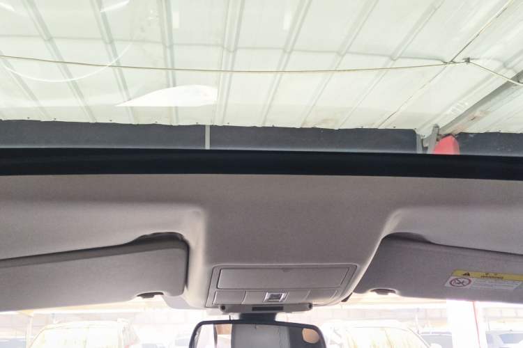 Used Land Rover Discovery Sport 2016 2.0T HSE Headliner