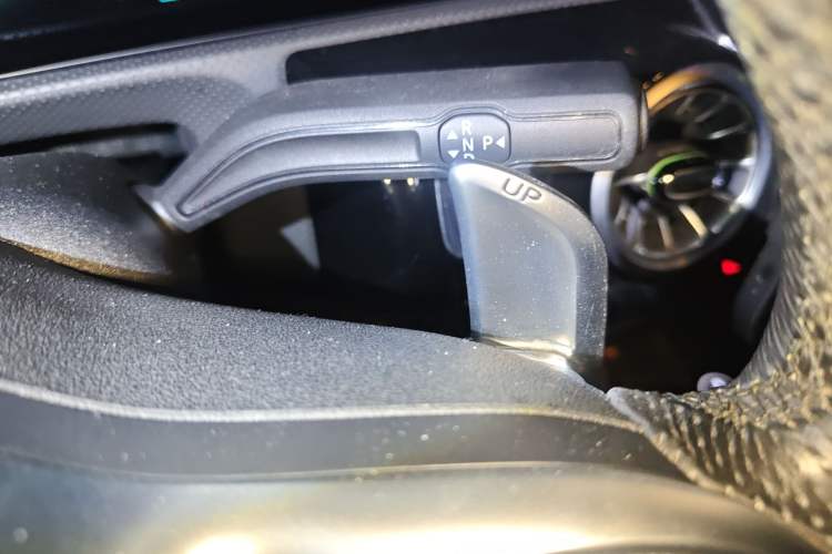 Used Mercedes-Benz A AMG 2022 AMG A 35 L 4MATIC Gear Lever