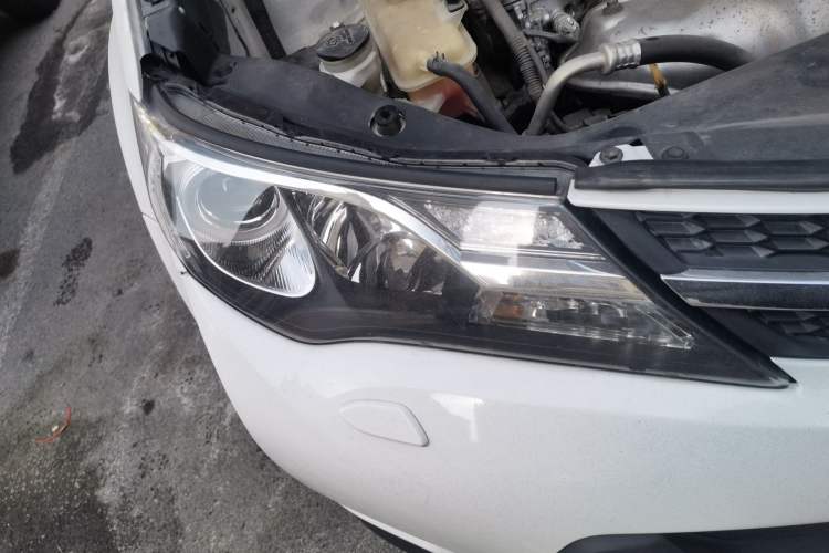 Used Toyota RAV4 2013 2.5L Automatic 4x4 Luxury Edition