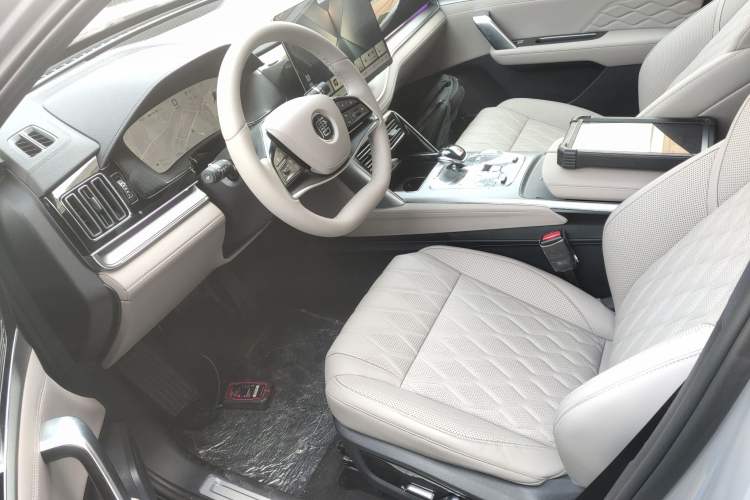 Used BYD Tang New Energy 2025 Intelligent Driving Version DM-i 115KM Prestige Edition Left Front Seat