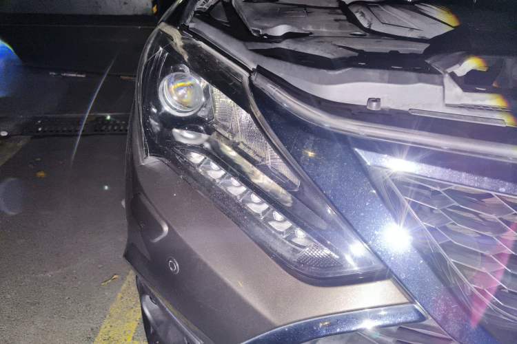 Used BYD Tang New Energy 2017 2.0T All-Wheel Drive Hyatt Model
