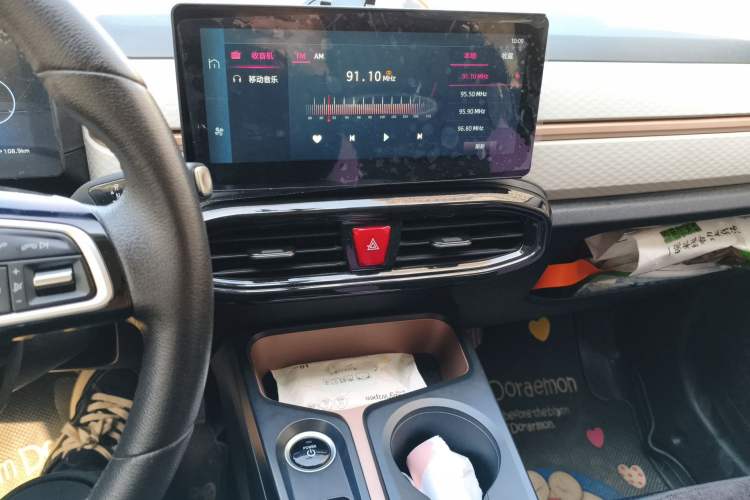 Used SOL E10X 2021 302 km Range Fashion Edition 31.4 kWh
