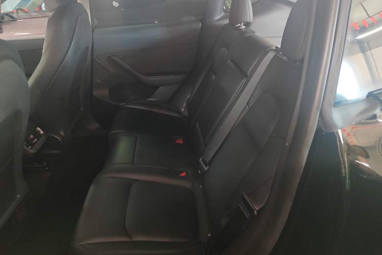Used Tesla Model Y 2023 Rear-Wheel-Drive Version Left Rear Seat