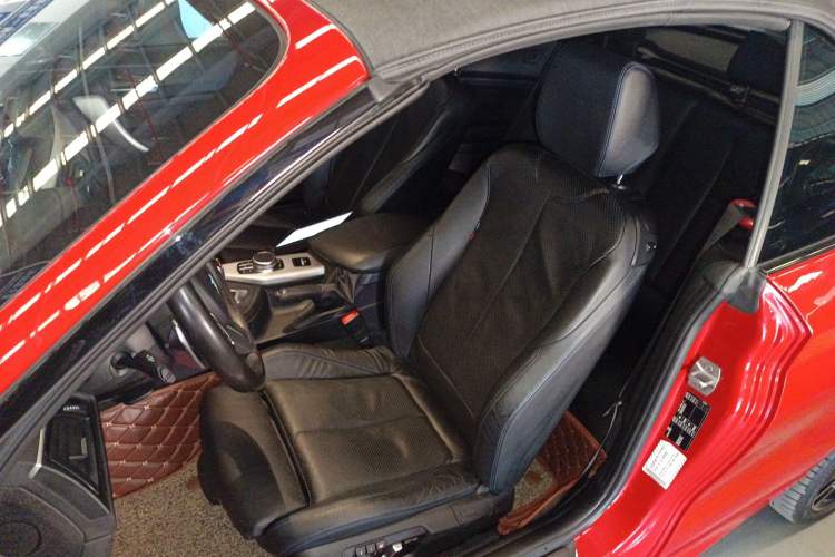 Used BMW 2 Series 2019 225i Convertible Coupe Luxury Edition M Sport Package Left Front Seat