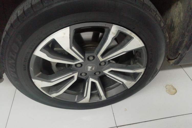 Used Baojun RS-5 2019 1.5T CVT Intelligent Driving Flagship Version China VI Emission Standard
