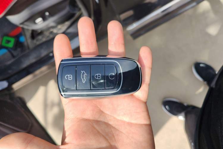 Used Chery Tiggo 8 PLUS 2024 Champion Edition 390TGDI DCT Bold Edition 5-Seater
