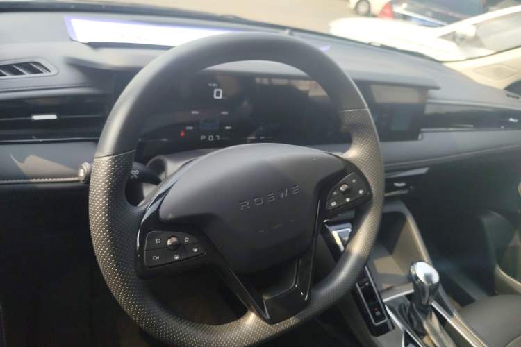 Used Roewe i5 2023 1.5L CVT Luxury Edition