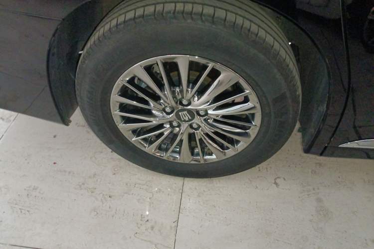 Used Toyota Vellfire 2021 Crown Dual-Engine 2.5L HV Prestige Edition
