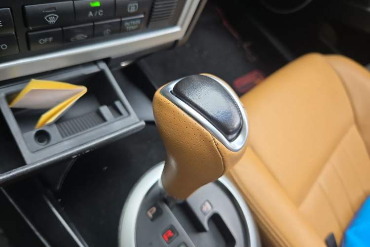 Used Hyundai Coupe 2004 FX 2.7