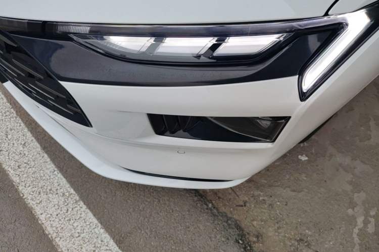 Used Ford Mondeo 2022 Facelifted EcoBoost 245 Ultimate Edition Left Front Headlight