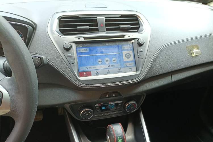 Used Ford Escort 2017 Happiness Edition 1.5L Automatic Fashion Version