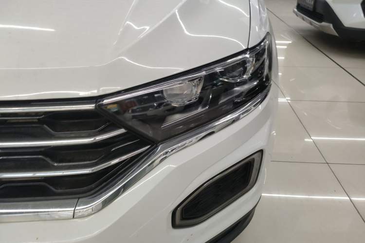 Used Volkswagen T-ROC 2021 280TSI DSG Two-Wheel Drive Comfort Connect Edition
