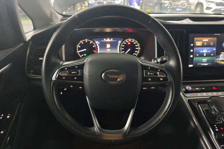 Used GAC Trumpchi M8 2023 Lingxiu Series 390T Deluxe Edition Steering Wheel