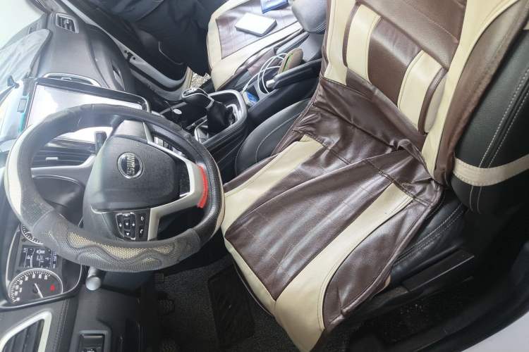 Used SWM X7 2018 Revised Version 1.8L Manual Comfort Edition 7 Seats