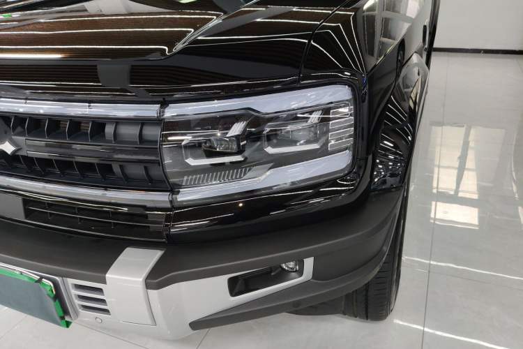 Used Formula Leopard 5 2023 Cloud Ride Flagship Edition
