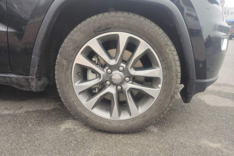 Used Jeep Grand Cherokee (Import) 2017 3.6L Elite Navigation Edition