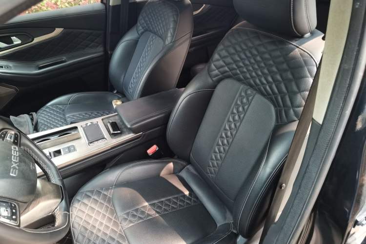 Used EXEED Lingyun 2021 290T Two-Wheel Drive Starry Edition
