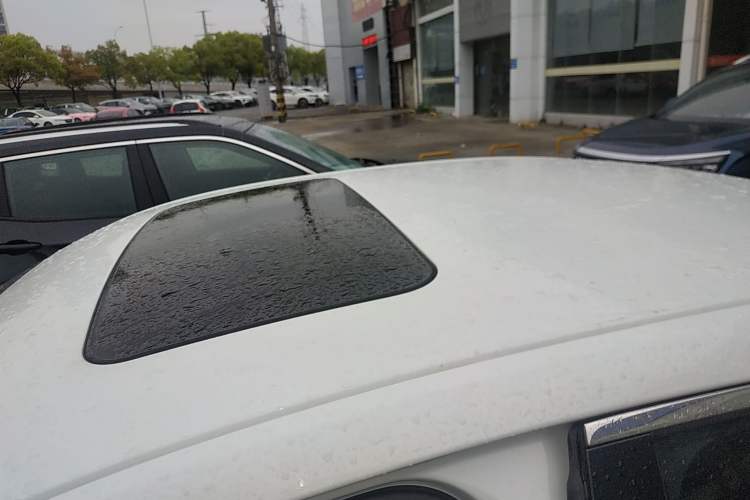 Used Chevrolet Malibu 2017 1.5T Automatic Comfort Edition Roof