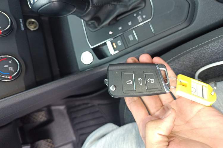 Used Volkswagen Tharu 2020 280TSI Two-Wheel Drive Trend Edition China VI Standard
