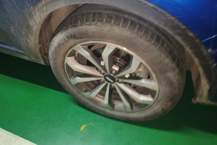 Used Wey VV6 2018 2.0T Four-Wheel Drive Flagship Version China V Standard
