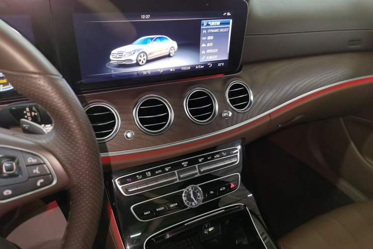 Used Mercedes-Benz E-Class 2016 E 300 L Stylish Model Audio And AC Panel