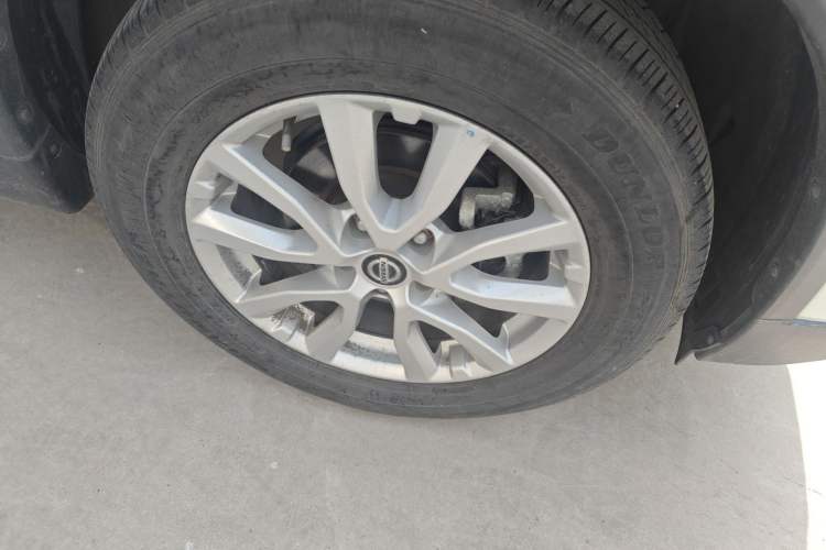 Used Nissan X-Trail 2019 2.0L CVT Smart Connect Comfort Edition 2WD Right Front Wheel Hub