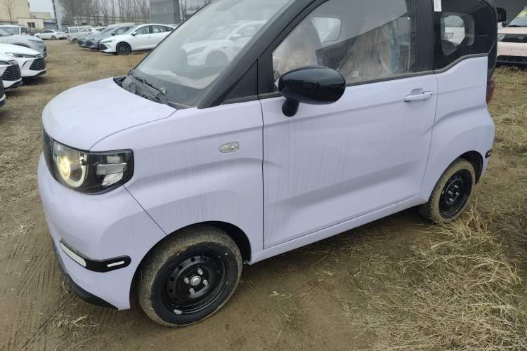 Used Chery QQ Ice Cream 2025 Model 205km Sundae Edition
