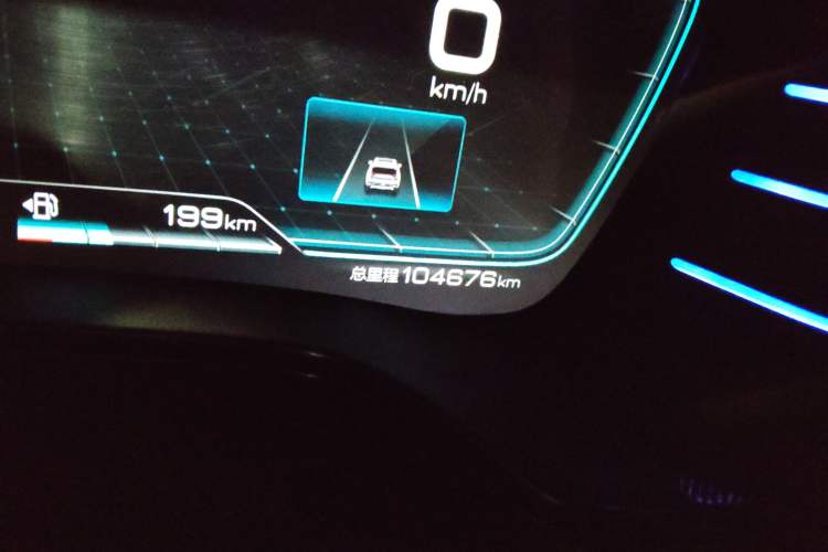 Used BYD Tang New Energy 2021 DM 2.0T Four-Wheel Drive High-Performance Flagship Model Odometer Close Up