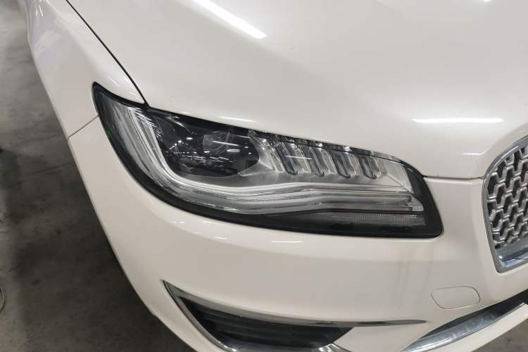 Used Lincoln MKZ 2017 2.0T Luxury Edition