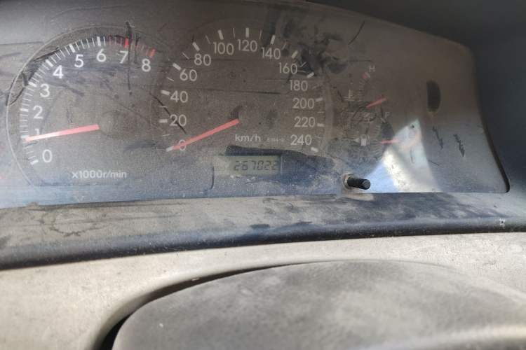 Used Toyota Corolla EX 2011 1.6L Manual Special Offer Version
