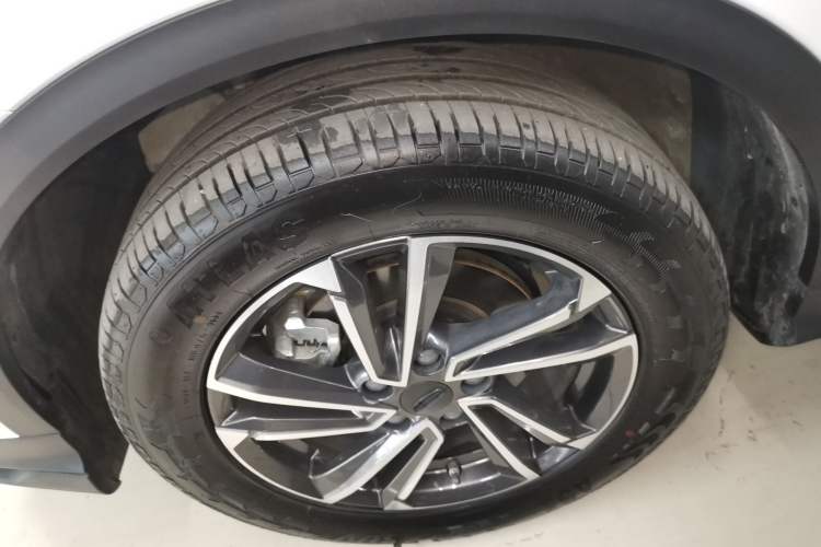 Used Geely Auto Coolray 2023 1.5T DCT Platinum Edition