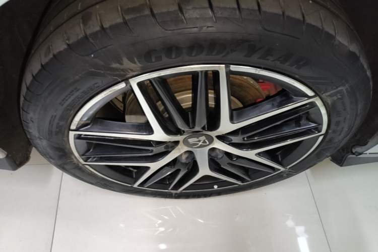 Used BYD Han L 2025 EV Four-Wheel Drive LiDAR Flagship Model
