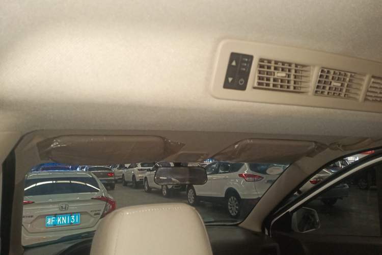 Used Wuling Hongguang 2014 1.5L S Standard Version