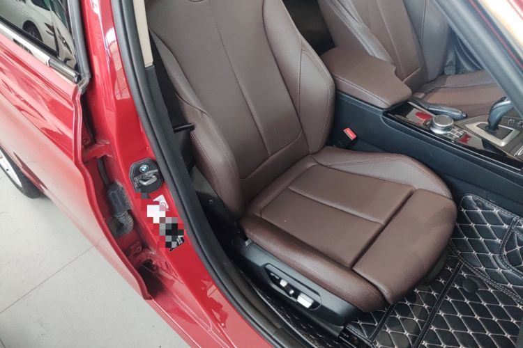 Used BMW 3 Series 2019 320Li M Sport Package Right Front Seat