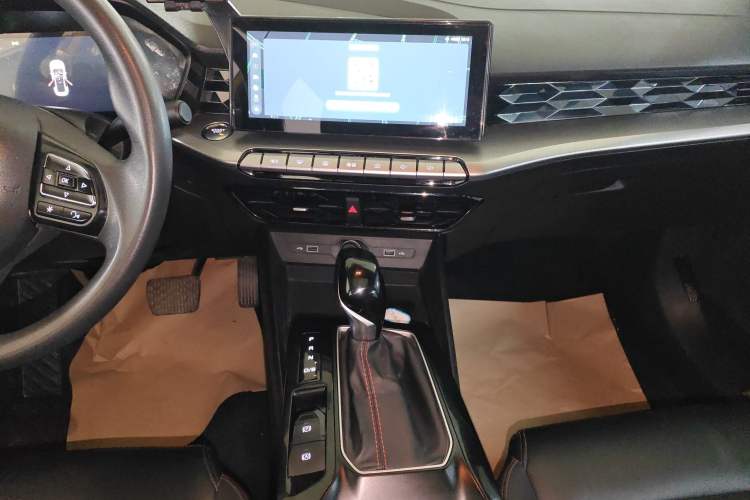 Used MG 5 2021 180 DVVT CVT Youth Luxury Edition