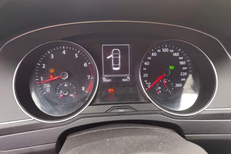 Used Volkswagen Magotan 2018 280TSI DSG Comfort Model
