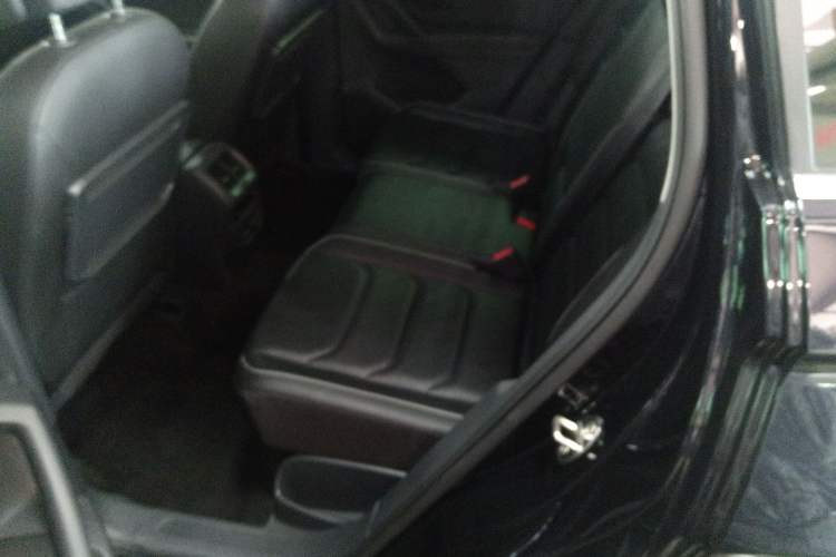 Used Volkswagen Tiguan 2018 330TSI All-Wheel-Drive Innovation Model