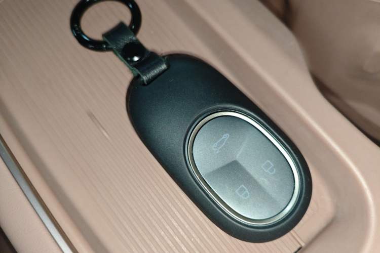 Used Nio EC6 2023 75 kWh Interior 1