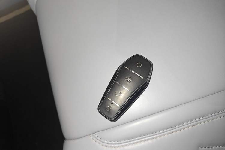 Used BYD Seal 2022 700 km Long-Range Rear-Wheel-Drive Version