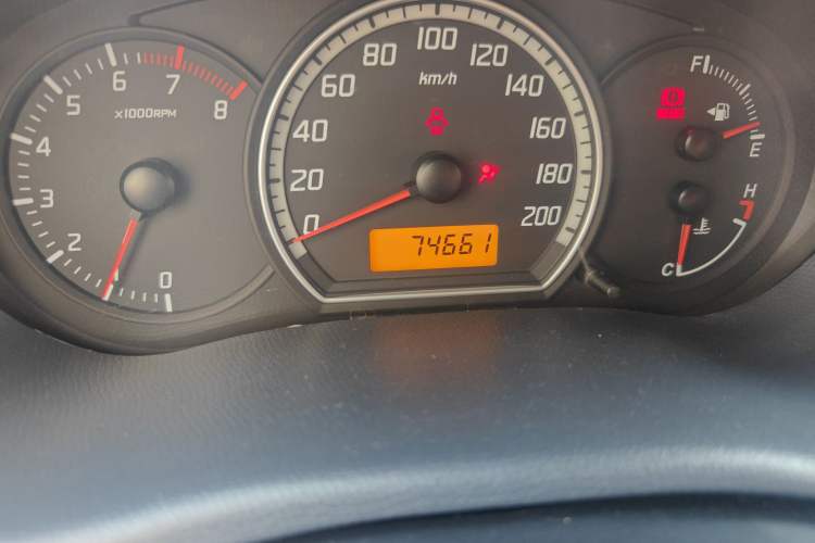 Used Suzuki Swift 2011 1.3L Manual Value Edition