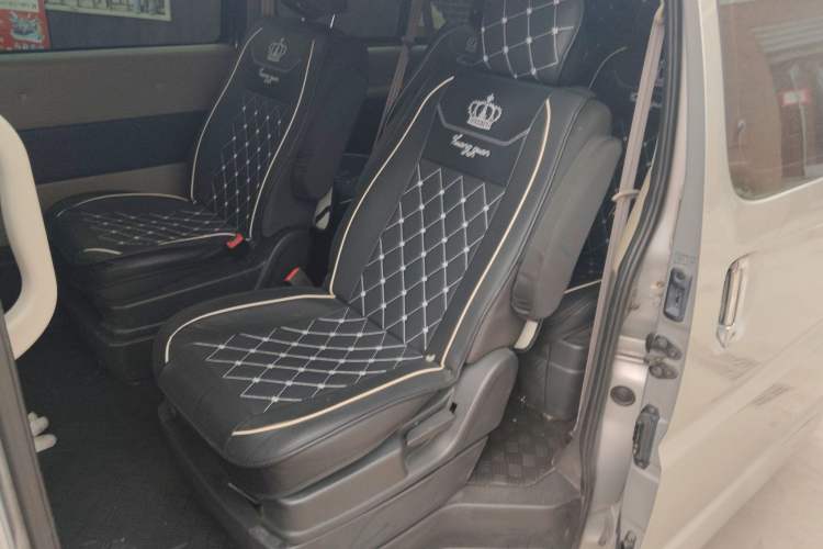 Used Jinbei Grace 2016 2.0L Classic Edition Standard Model Long Wheelbase 9 Seats
