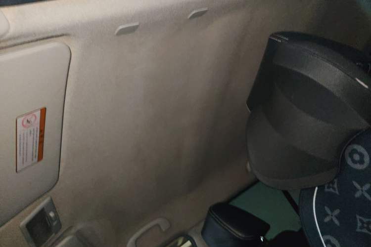 Used Suzuki Swift 2011 1.5L Manual Sport Audiovisual Edition Headliner