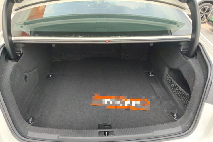 Used Audi A6L 2014 TFSI Standard Model Trunk