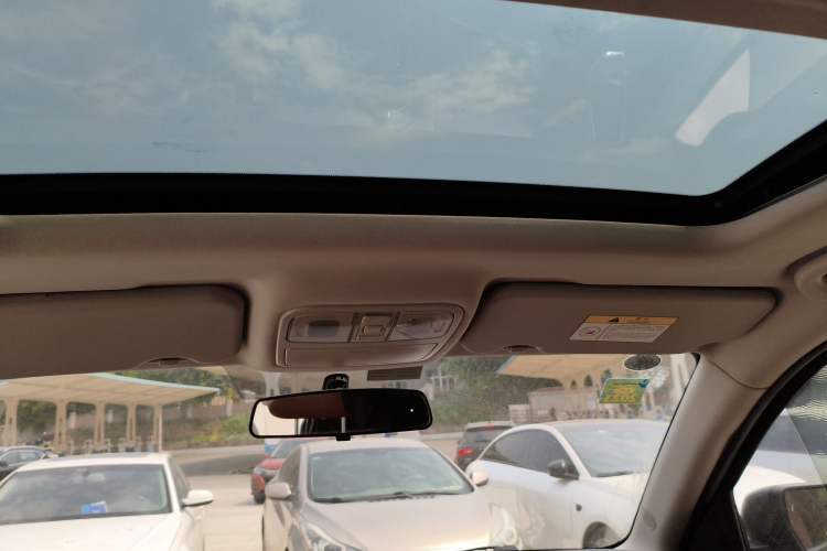 Used Oshan CX70 2016 1.6L Manual Luxury Model